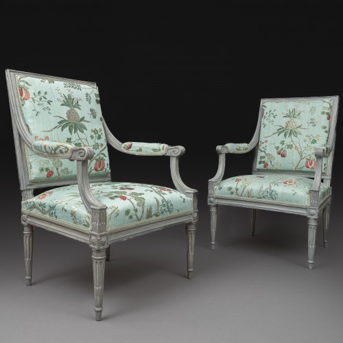 Paire d'amples fauteuils à la Reine d'époque Louis XVI par Antoine Gaillard, maître en 1781 - Sièges Style Louis XVI