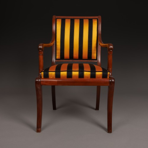 Jacob Desmalter - Fauteuil impérial en acajou et soie Pelle vers 1810 - Schoppmann Art and Antiques