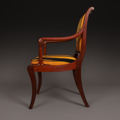 Empire - Jacob Desmalter - Fauteuil impérial en acajou et soie Pelle vers 1810