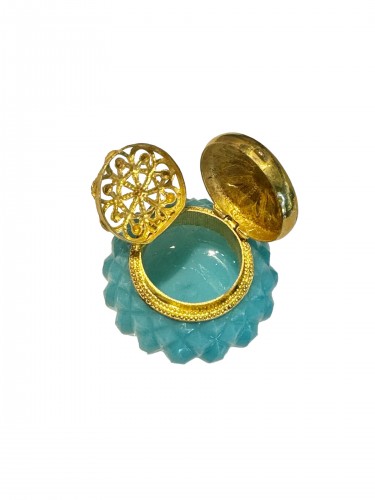 Objets de Vitrine  - Vinaigrette en or et cristal d'opale "turquoise"