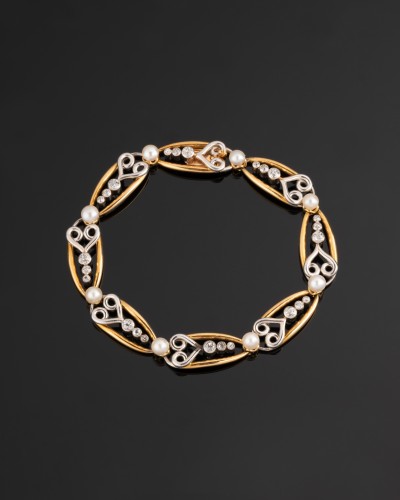 Gold, platinum, diamonds ans natural pearls bracelet circa 1920 - Antique Jewellery Style Art nouveau