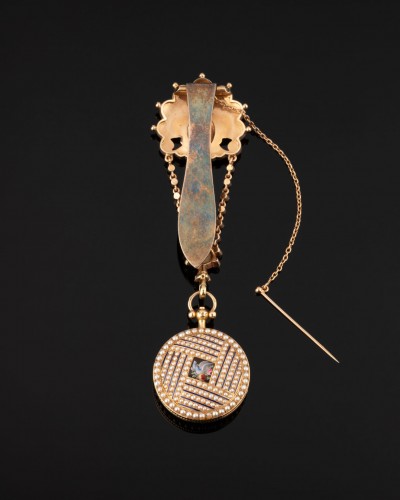 Linzeler - Chatelaine In Gold, Enamel And Fine Pearls - 