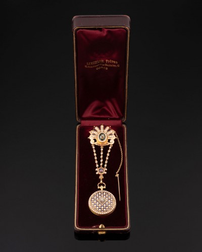 Napoléon III - Linzeler - Chatelaine In Gold, Enamel And Fine Pearls