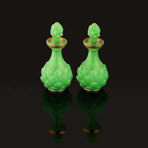 Baccarat - Paire de flacons en opaline verte - Verrerie, Cristallerie Style Napoléon III