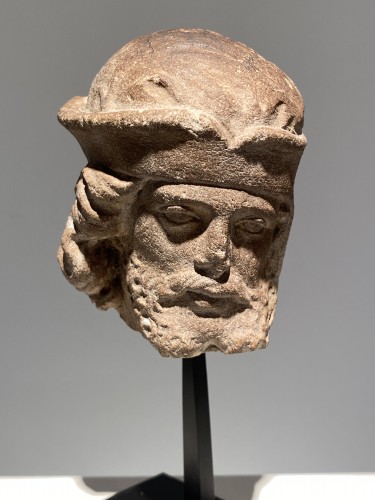 Stone Head, France 15th century - Sculpture Style Middle age