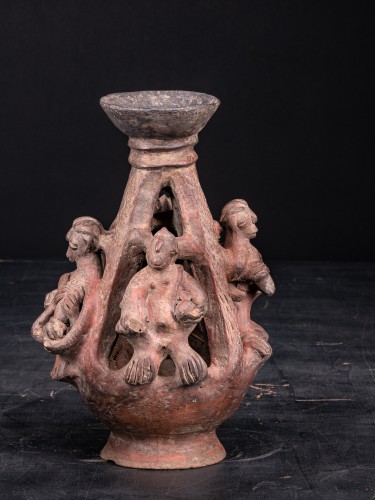 XXe siècle - Paire de vases d'autel cérémoniels en terre cuite Bariba.