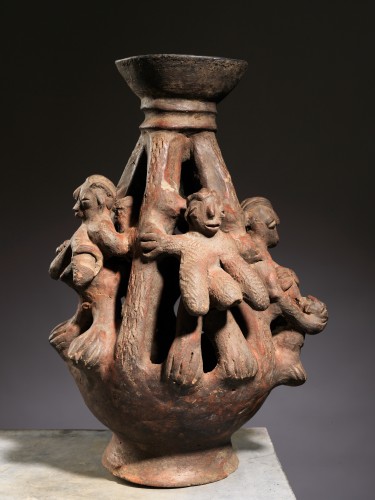 Antiquités - Pair of Terracotta Ceremonial Altar Vessels,Bariba people