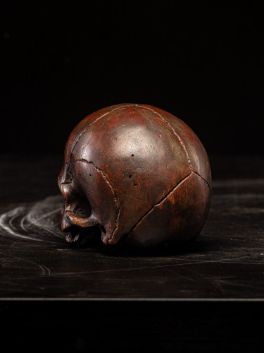 18th C Nicely aged Wooden carved Memento Mori skull - 