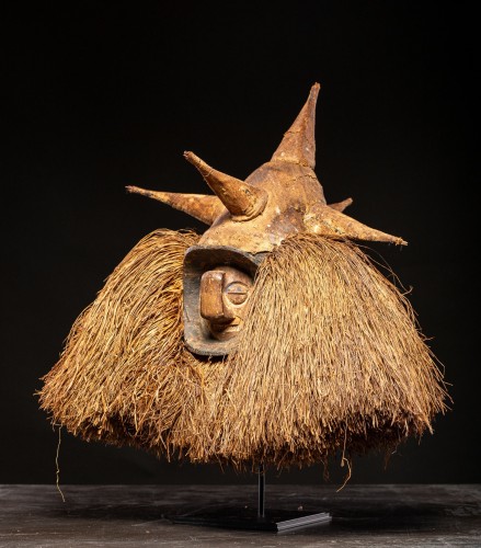 Kholuka ou Mbaala initiation-circonsicion mask, Yaka People DRC - Tribal Art Style 