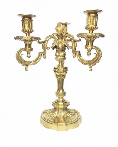 Luminaires Bougeoirs et Chandeliers - Paire de candélabres en bronze doré, France troisième quart du XIXe siècle