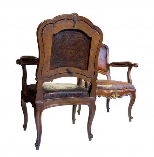 Pair of armchairs with Original embossed leather covers, Milan Circa 1750  - 