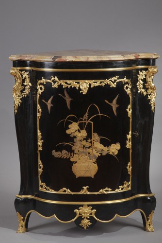 Pair of lacquered Encoignures by A.E. Beurdeley, France, circa 1890 - Furniture Style 