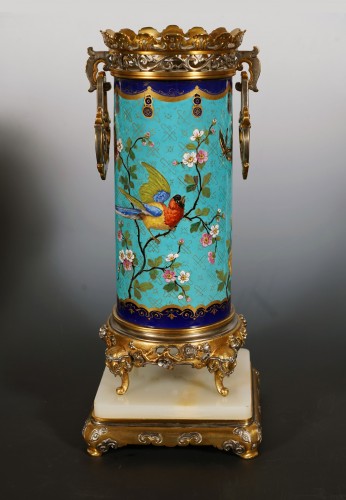 Pair of &quot;Japonisme&quot; Vases attr. to E. Cornu, France, Circa 1870 - 