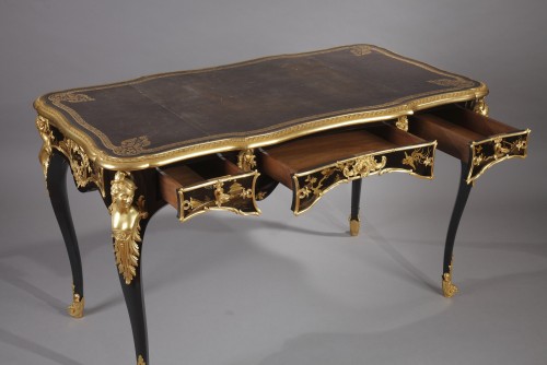 Antiquités - Flat Desk with Espagnolettes by A.E. Beurdeley, France, Circa 1890