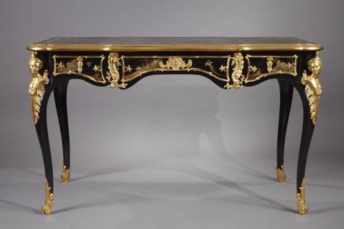 Antiquités - Flat Desk with Espagnolettes by A.E. Beurdeley, France, Circa 1890