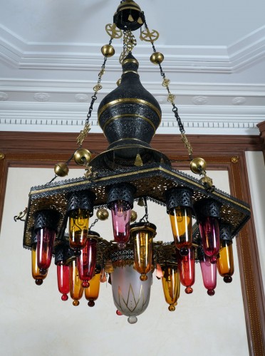 Rare Oriental Chandelier, Morocco circa 1900 - Lighting Style 