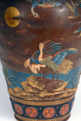 Vase aux grues par Villeroy & Boch, Mettlach circa 1900 - Tobogan Antiques