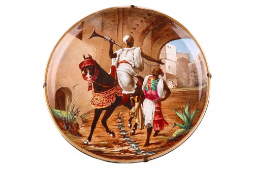 Plat orientaliste par Lebeuf, Milliet et Cie, France circa 1845