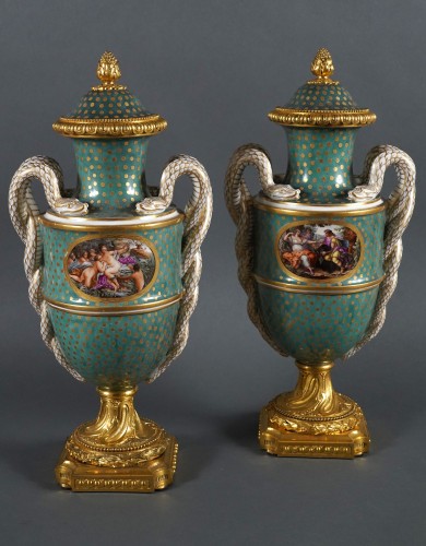 Paire de Vases couverts attribué à Samson et Cie, France circa 1890 - Objet de décoration Style 