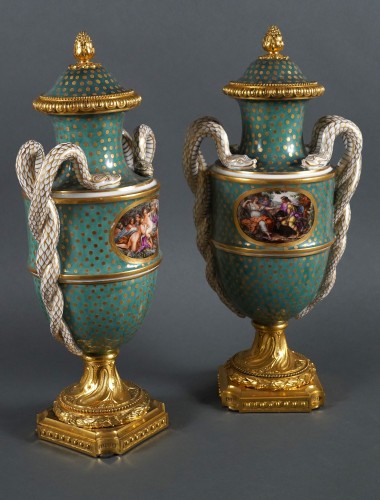 Objet de décoration Cassolettes, coupe et vase - Paire de Vases couverts attribué à Samson et Cie, France circa 1890