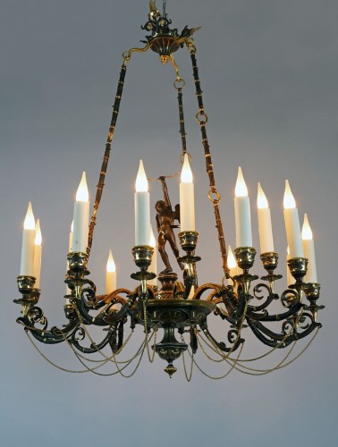 Lustre Néo-Grec au Cupidon par A. Delafontaine & H. Cahieux, France circa 1850 - Luminaires Style Napoléon III