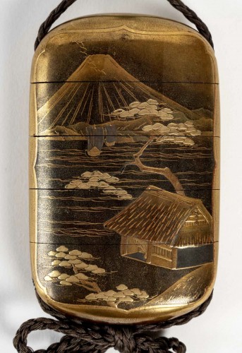 Japanese gold lacquer 4-case inro by Nikkosai 19th century - Asian Works of Art Style 