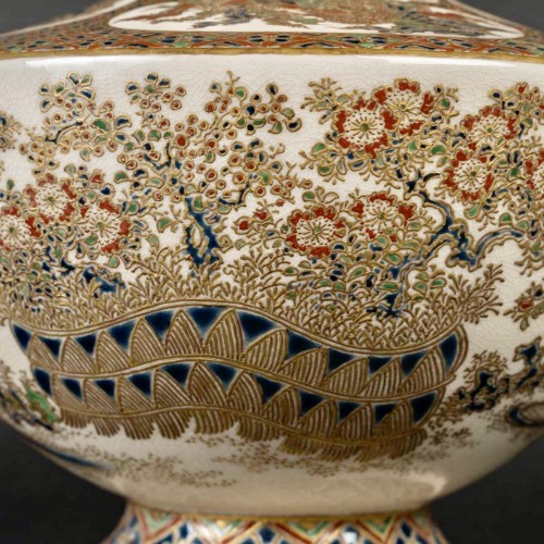 19th century - Tawara Koseki Satsuma earthware Vase