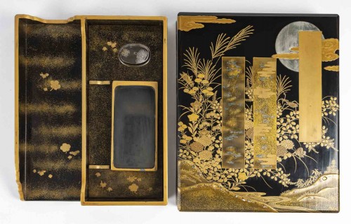 19th century - Japanese suzuri bako (writing box) in gols and silver lacquer