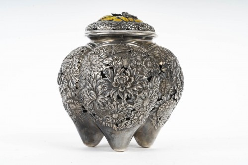 Japanese silver incense burner - 