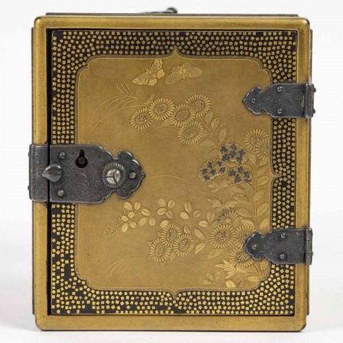 Small gold lacquered Japanese cabinet - Kodansu - Asian Works of Art Style 