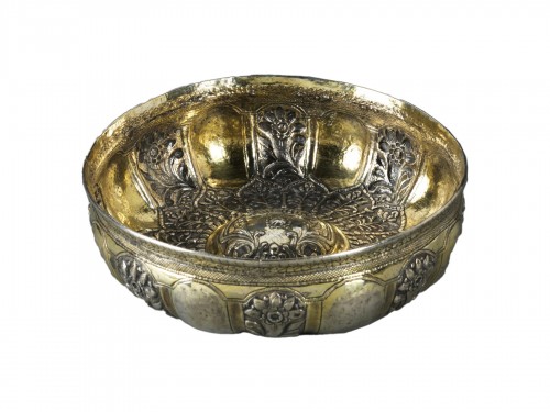Ottoman silver bowl