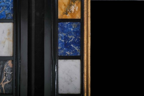 Paire de miroirs en marbre et incrustations de pierres semi-précieuses, Italie 19e siècle - Restauration - Charles X