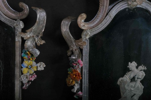 Antiquités - Pair of Murano mirrors with flowers circa 1730 