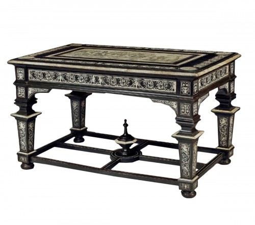 Grande table de milieu vers 1870, attribuée à Ferdinando Pogliani (1832-1899)