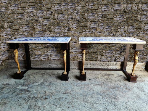 Pair Of Neoclassic Consoles Tables With Scagiole Top, Italy, 19 / 20th century - Furniture Style 