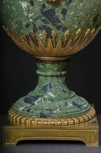 Restauration - Charles X - Important Scagliola Vase With Gilt Bronzes, Rome Mid-19th Century