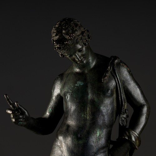 A Grand Tour Bronze of Narcissus  - Sculpture Style 