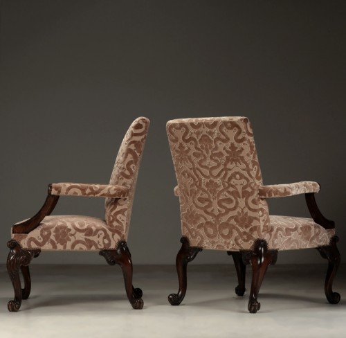 Antiquités - Gainsborough armchairs circa 1900