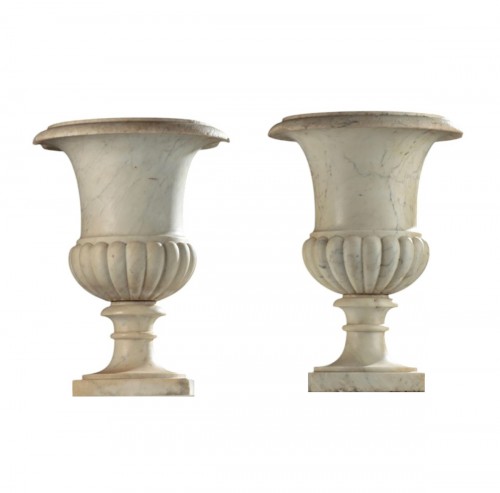 A Pair of Marble Urns, circa 1800