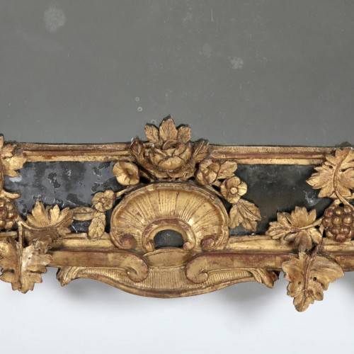  - Miroir Louis XV en bois doré